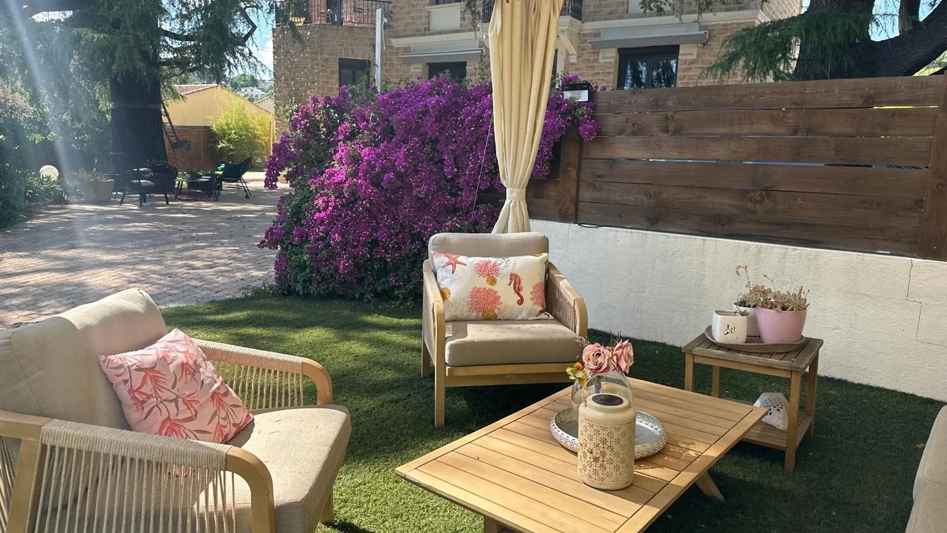 Bed & Breakfast Bed and Breakfast O Deux Cedres Les Arcs-sur-Argens